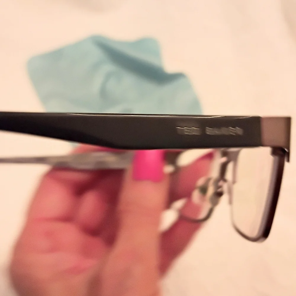 TED BAKER B329 LADIES/UNISEX PRESCRIPTION FRAMES W/ORIGINAL SILK CLEANING CLOTH